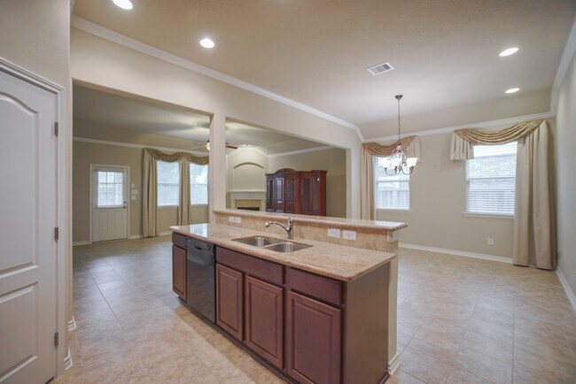 Building Photo - 34 Tidwillow Pl