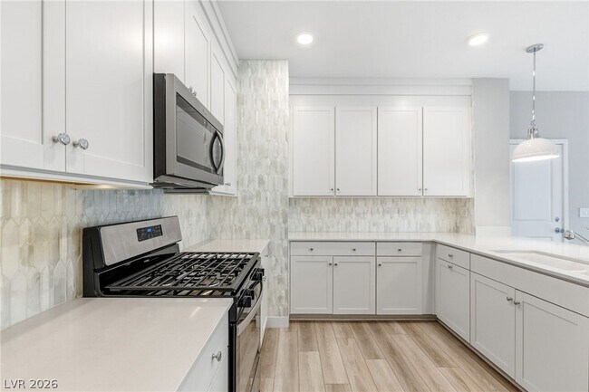Building Photo - 3574 Via Elenora Ln