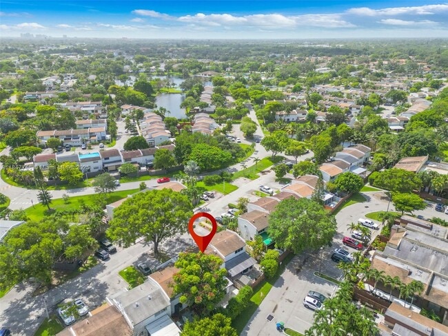 Building Photo - 6608 SW 114th Ave