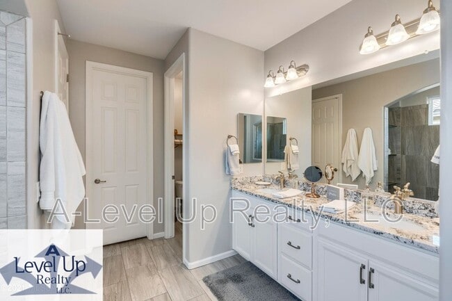 Building Photo - 14097 N Silverleaf Ln