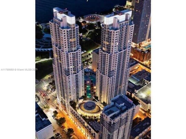 Primary Photo - 244 Biscayne Blvd