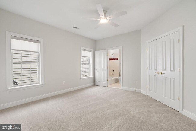 Building Photo - 9185 Topaz St