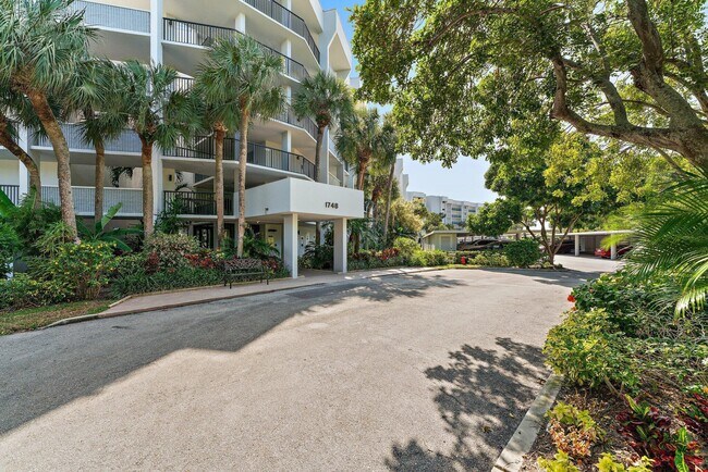 Building Photo - 1748 Jupiter Cove Dr