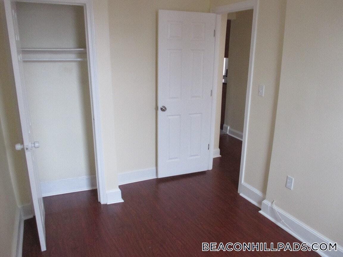 Building Photo - 70 Joy St