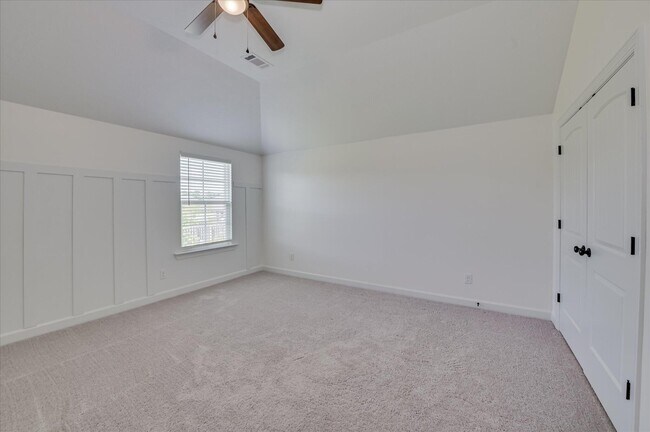 Building Photo - 720 Bancroft Dr