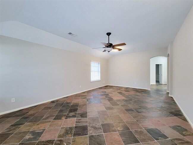 Building Photo - 18214 Arbormont Dr