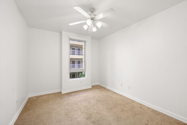 Building Photo - East Village 2 Bedroom at Union Square! 2 Parking Spaces!