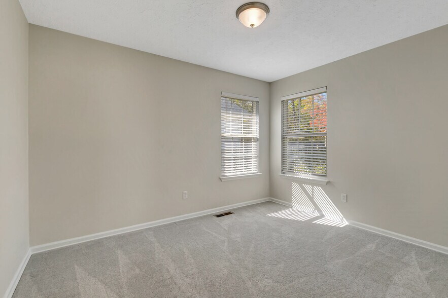 Building Photo - 1549 Cora Dr