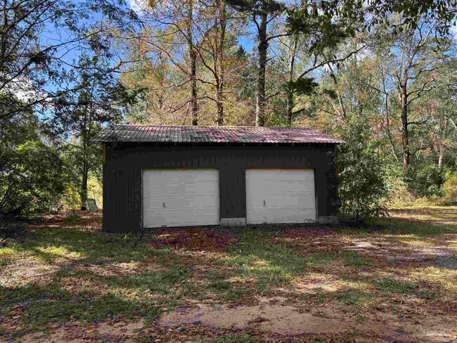 Building Photo - 1002 Daffin Rd