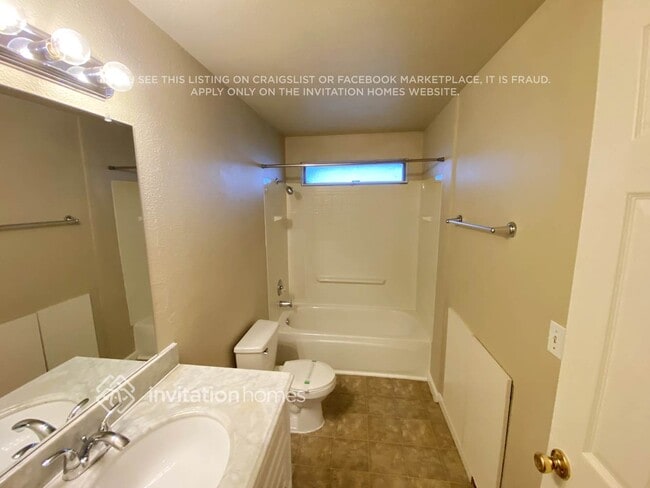 Building Photo - 5069 37th St NE