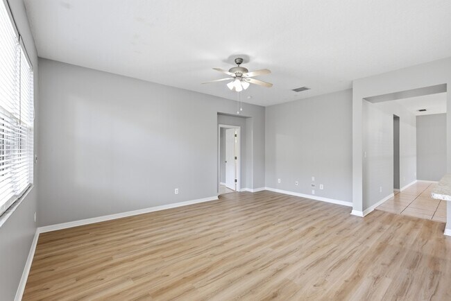 Building Photo - 737 Maya Susan Loop