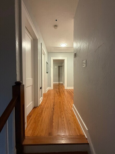 Building Photo - 1011 Boston Ave