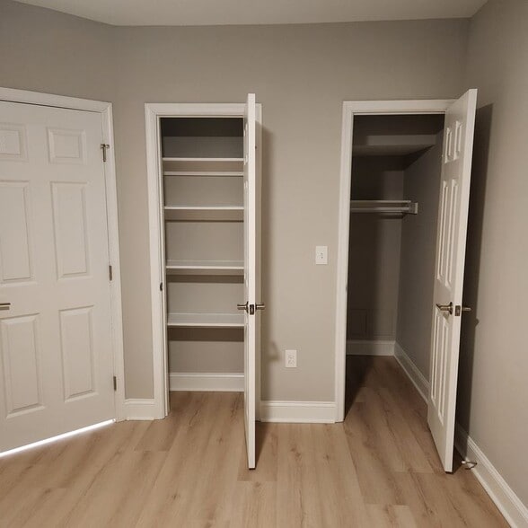 Building Photo - 1332 Adams St NE