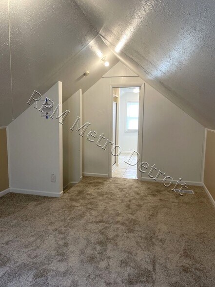 Building Photo - 8203 Paige Ave