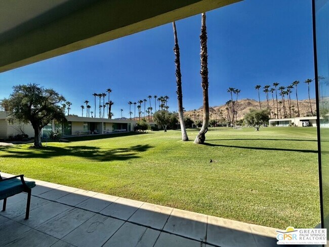 Building Photo - 197 Desert Lakes Dr