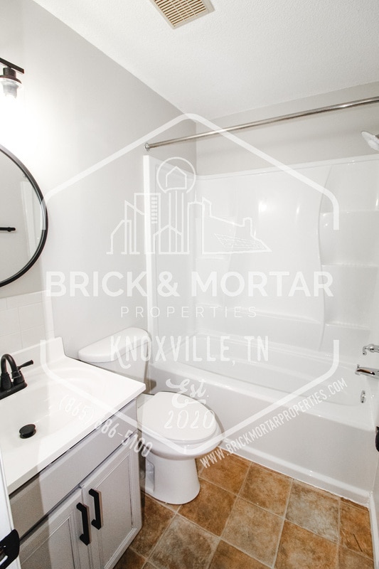 Building Photo - 2105 Belle Terra Rd