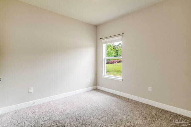 Building Photo - 10880 Deer Run Blvd