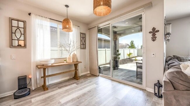 Building Photo - Beautiful Single-Story Home in the Prestig...