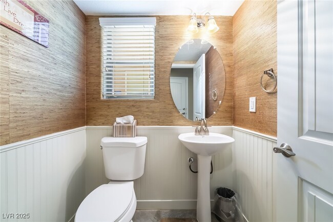 Building Photo - 10953 Toscano Gardens St