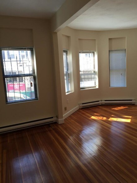 Building Photo - 891 Huntington Ave