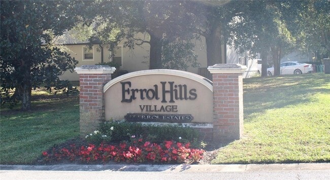 Building Photo - 810 Hillside Dr