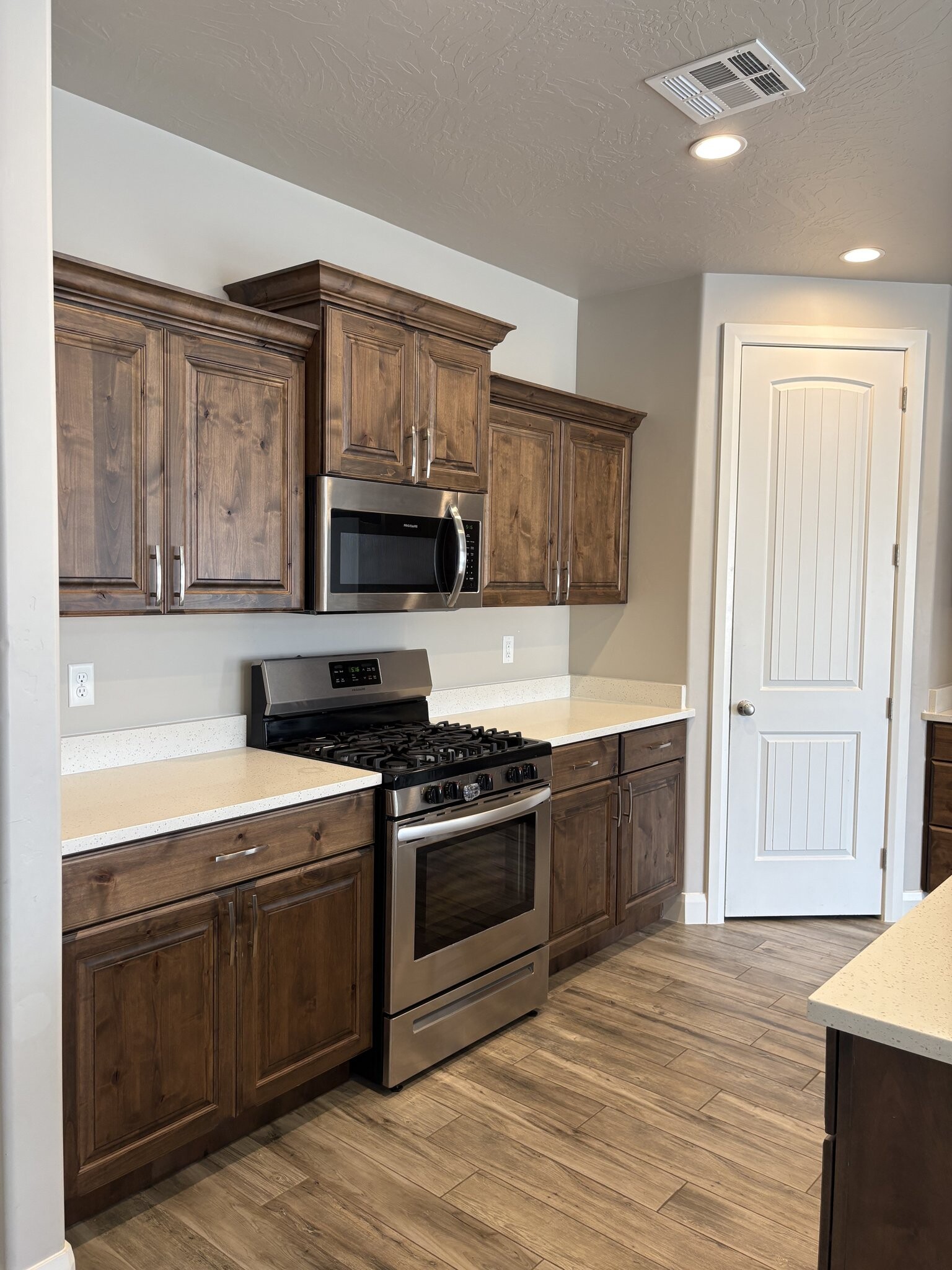 Building Photo - 3519 175 N St