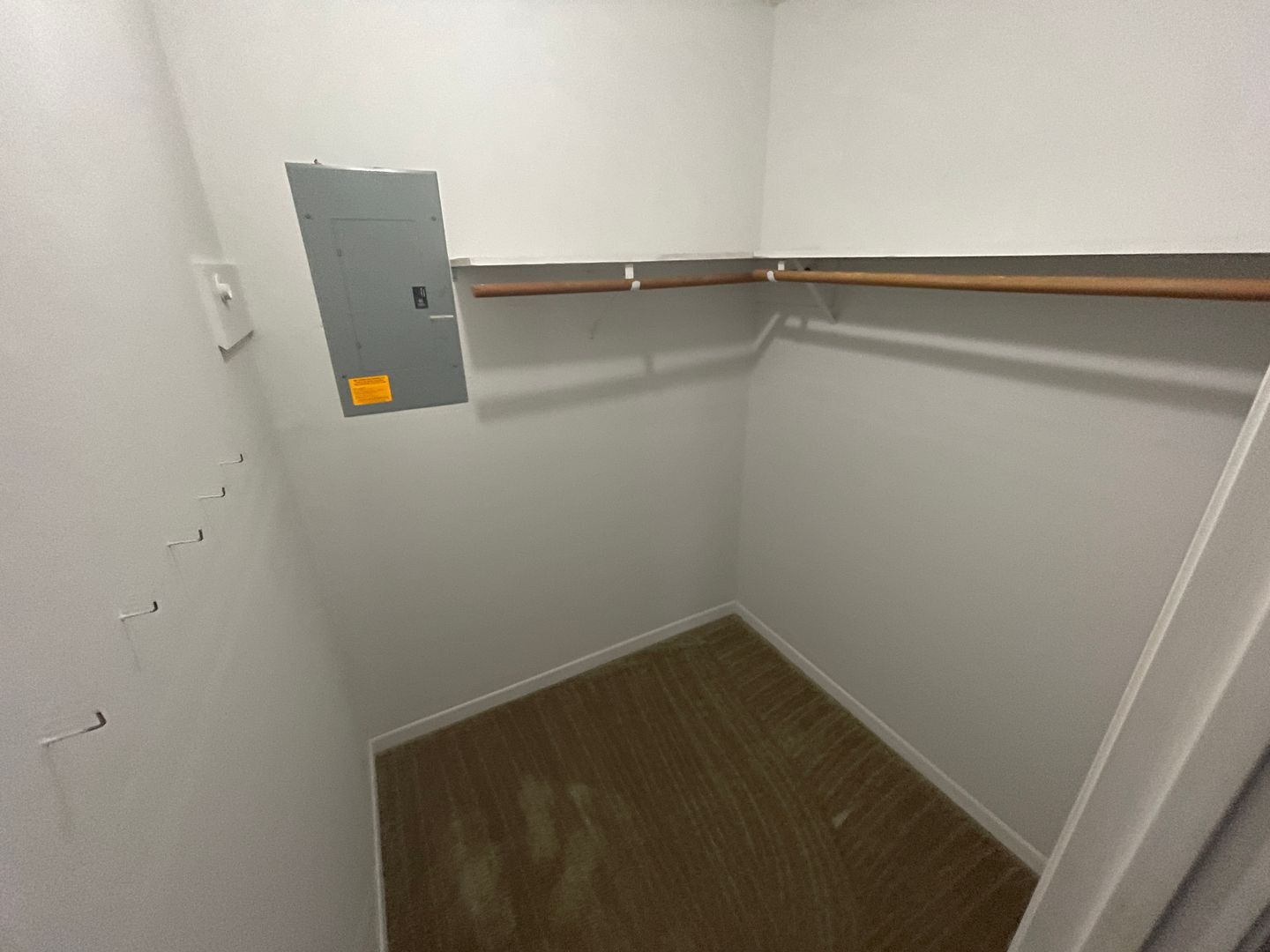 Building Photo - 552 Lawson Ln
