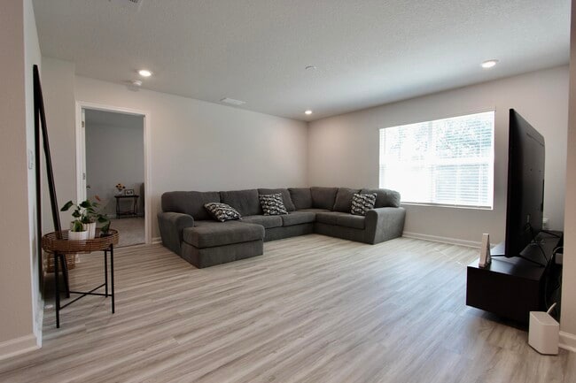 Building Photo - 2662 Saltgrass Wy