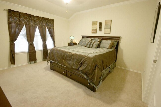 Building Photo - 25311 Calderstone Ct