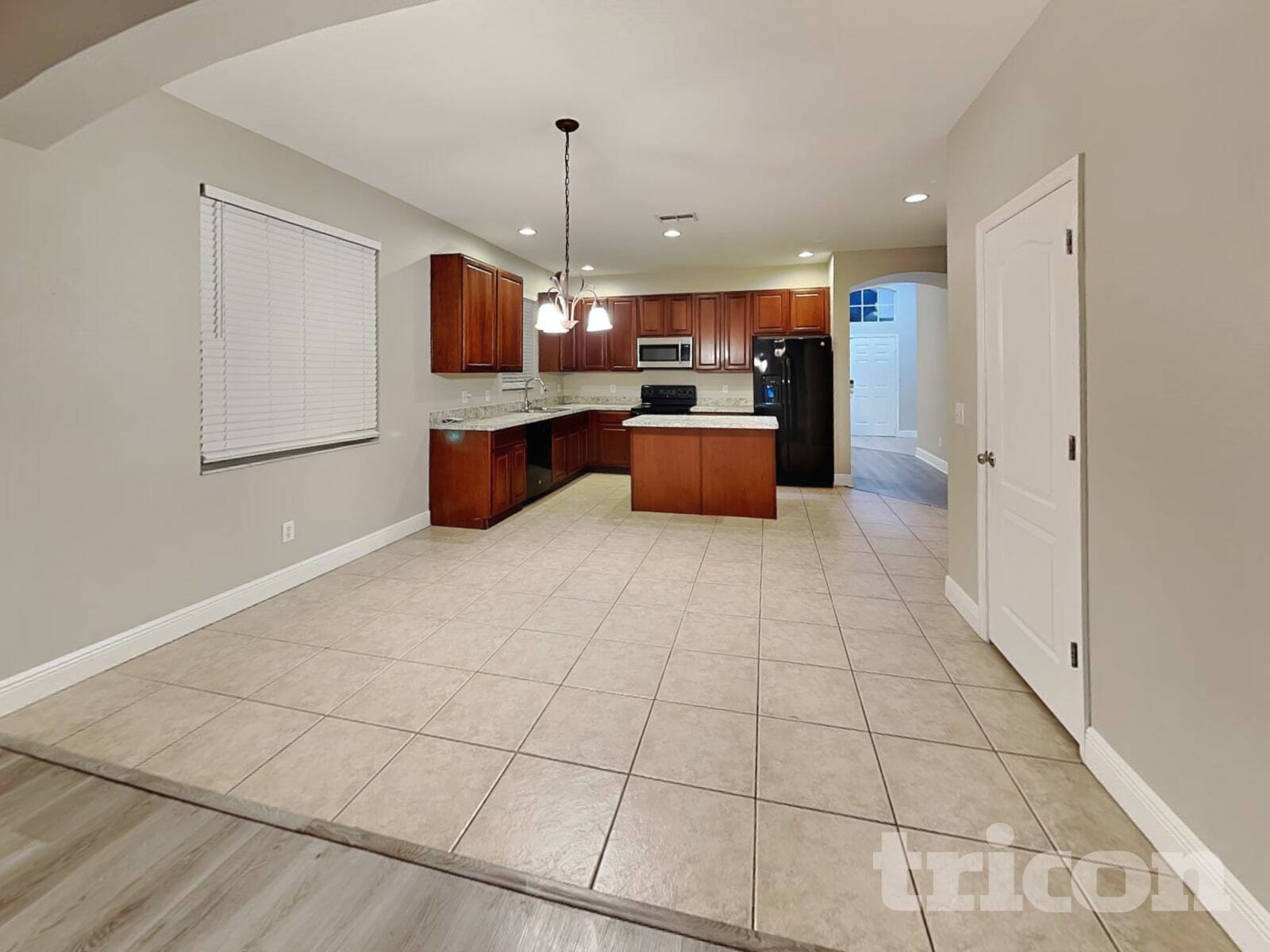 Building Photo - 8505 Pinetop Ridge Ln