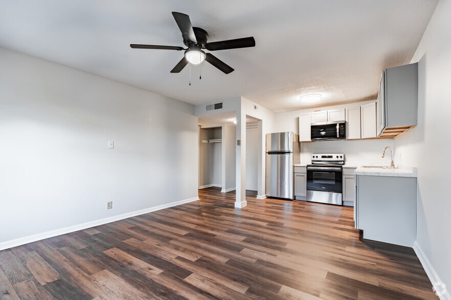 1BR, 1BA - 650SF - Kitchen - Lucia Apartments - First Full Month Free!