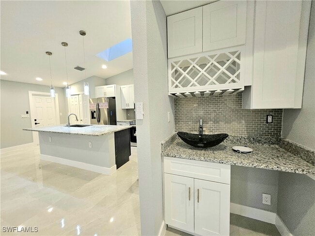 Building Photo - 17750 Port Boca Ct