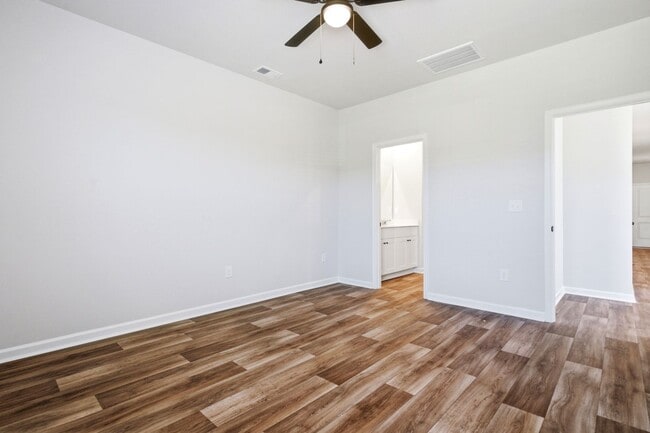 Building Photo - 2132 Osprey Isle Ln SW