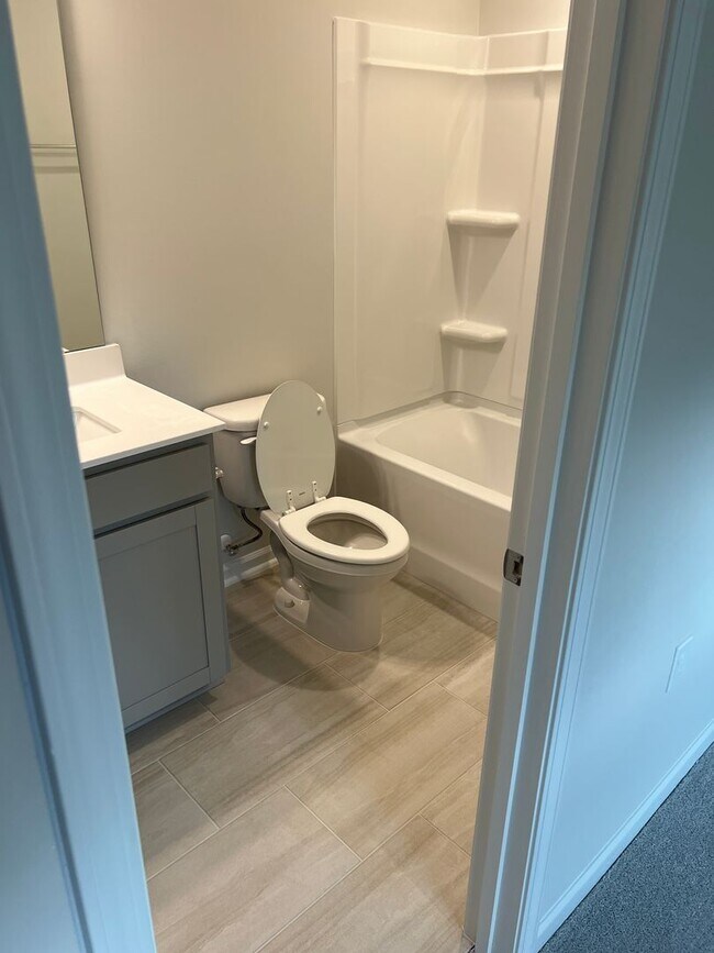 Building Photo - 3bd/3.5 ba Townhome for rent @ Rosedale in Wake Forest