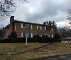 Building Photo - 120 S Jensen Rd