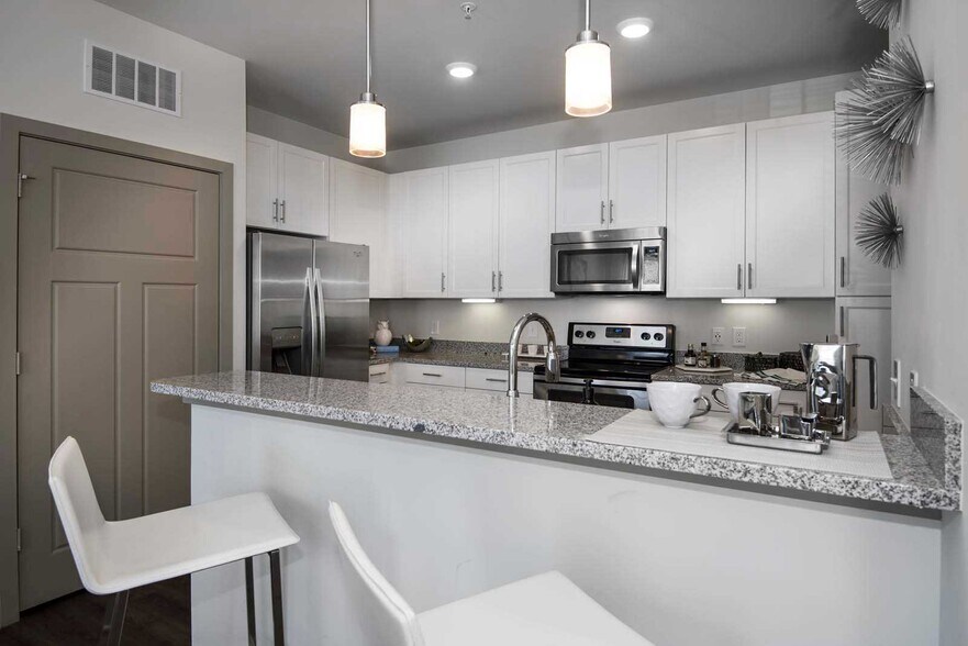 Veranda at Norton Commons 9506 Civic Way Prospect KY 40059