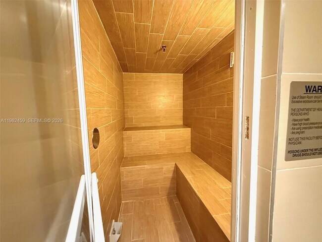 Building Photo - 3530 Mystic Pointe Dr