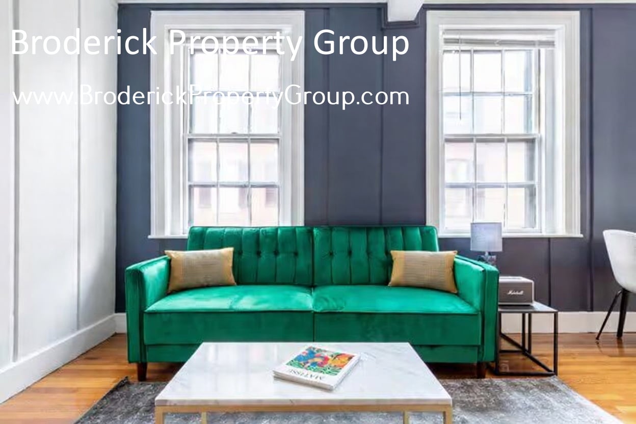 Building Photo - 30 Revere St