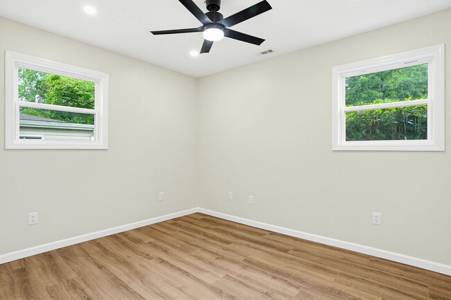 Building Photo - 105 Ramsey Dr