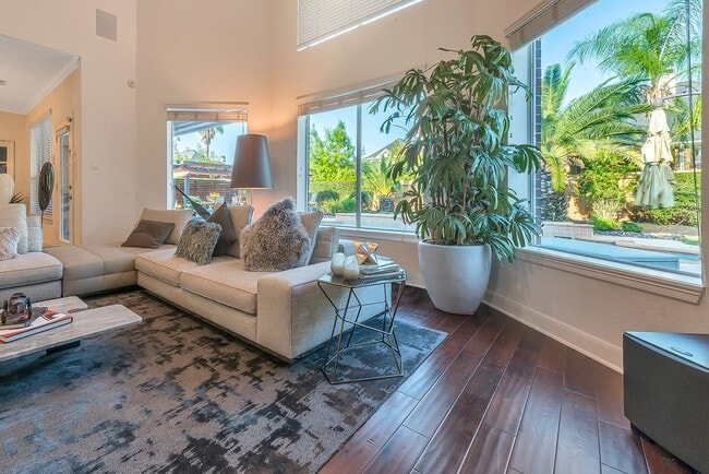 Building Photo - 6334 Collina Springs Ct
