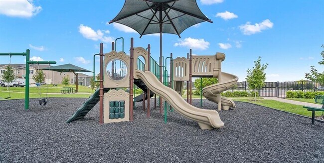 Building Photo - 1562 Plank Pl
