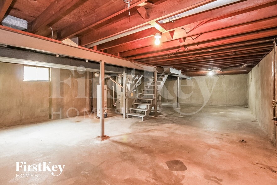 Building Photo - 3609 NE 49th Terrace