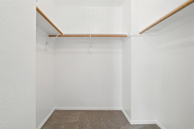 Building Photo - 7000 Snowy Owl St