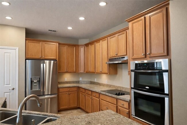 Building Photo - 3943 Cedar Hammock Trail