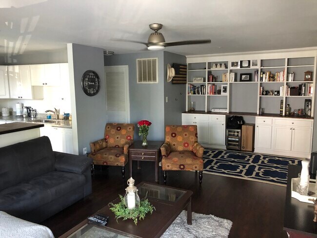 Building Photo - 7518 Snowpea Court, Unit E