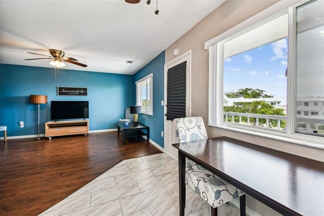 Building Photo - 8080 112th St N