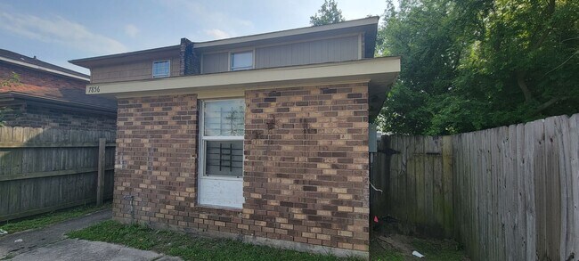 Building Photo - 7856 Sand St