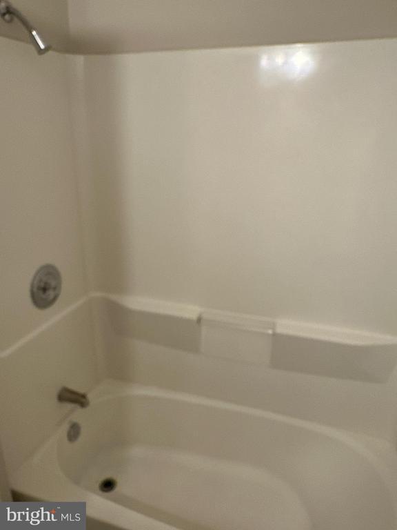 Building Photo - 6521 Gildar St