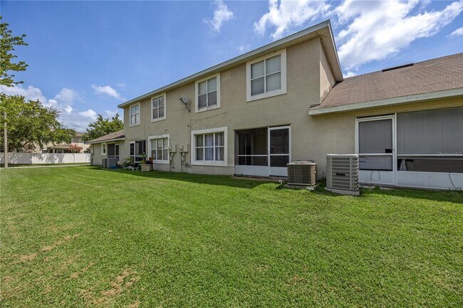 Building Photo - 2116 Cypress Bay Blvd