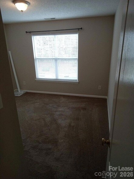 Building Photo - 738 Ablow Dr